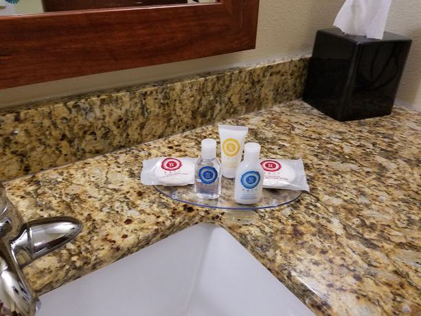 Imagen de la habitación del Hotel Comfort Inn And Suites West - Medical Center. Foto 8