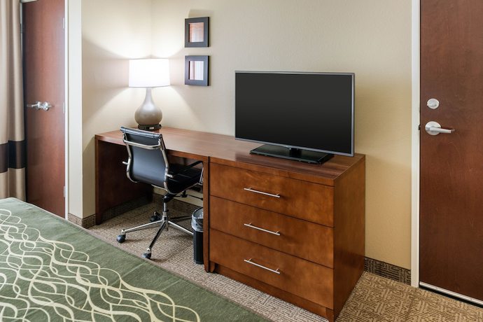 Imagen de la habitación del Hotel Comfort Inn And Suites West - Medical Center. Foto 12