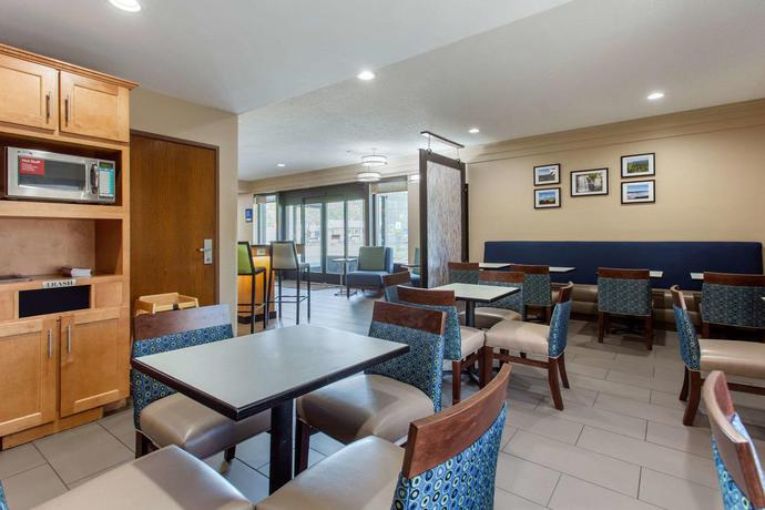 Imagen general del Hotel Comfort Inn Asheville East-blue Ridge Pkwy Access. Foto 6