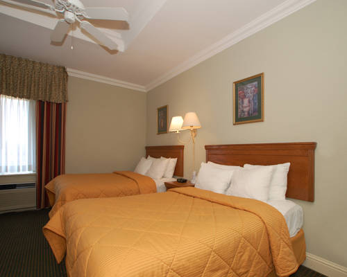 Imagen de la habitación del Hotel Comfort Inn At Founder's Tower. Foto 3