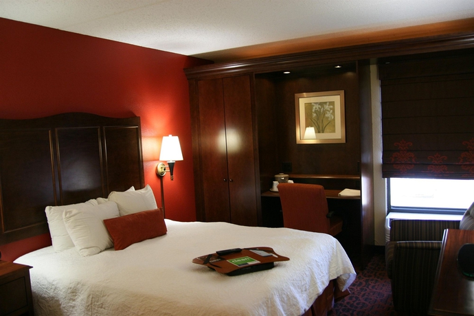 Imagen de la habitación del Hotel Comfort Inn Atlanta Airport. Foto 4