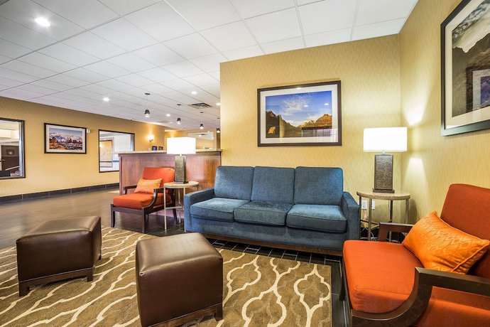 Imagen de los interiores del Hotel Comfort Inn Ballard-roosevelt. Foto 17
