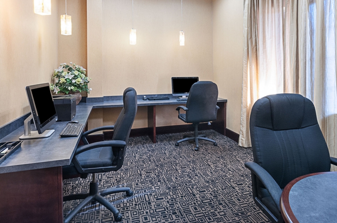 Imagen de los interiores del Hotel Comfort Inn Ballston. Foto 12