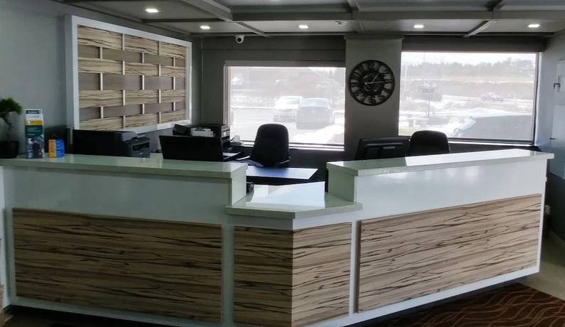 Imagen de los interiores del Hotel Comfort Inn Barrie. Foto 18
