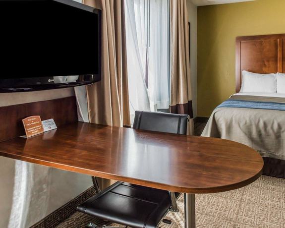 Imagen de la habitación del Hotel Comfort Inn Belle Vernon. Foto 12