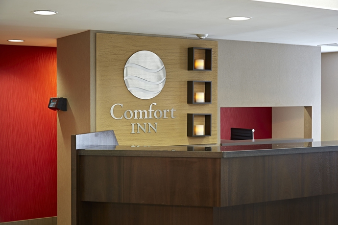Imagen de los interiores del Hotel Comfort Inn Belleville. Foto 14