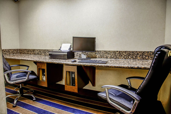 Imagen de los interiores del Hotel Comfort Inn Bessemer Birmingham South. Foto 14