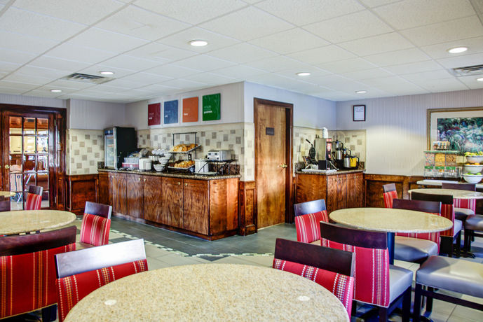 Imagen del bar/restaurante del Hotel Comfort Inn Bessemer Birmingham South. Foto 6
