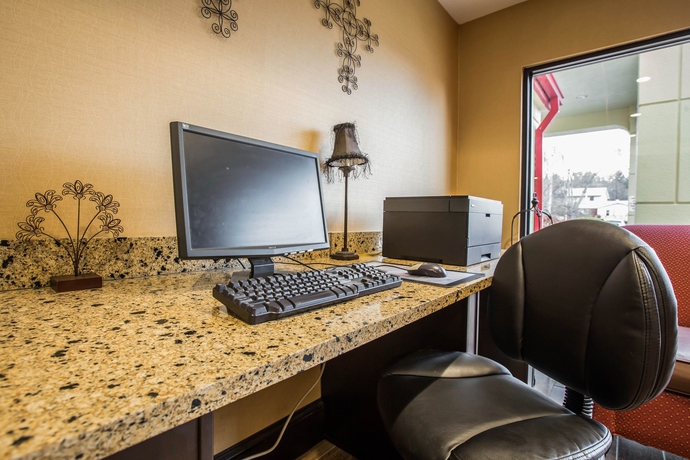 Imagen de los interiores del Hotel Comfort Inn Biltmore West. Foto 13