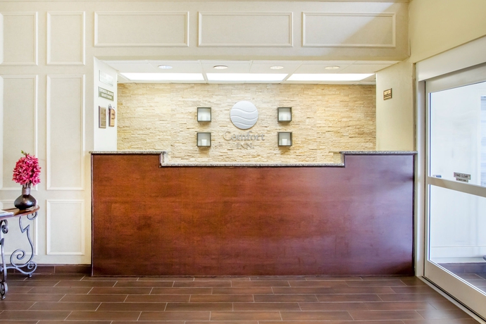 Imagen de los interiores del Hotel Comfort Inn Birmingham - Irondale. Foto 7