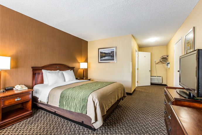 Imagen de los interiores del Hotel Comfort Inn Bishop. Foto 12