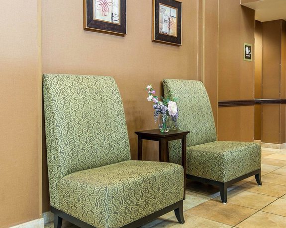 Imagen de los interiores del Hotel Comfort Inn Bloomington near University. Foto 19