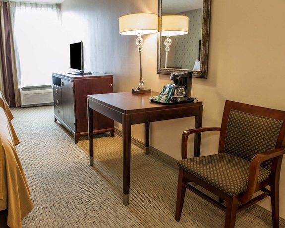 Imagen de la habitación del Hotel Comfort Inn Bloomington near University. Foto 14