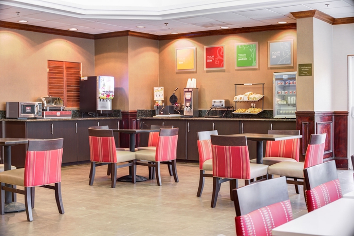 Imagen del bar/restaurante del Hotel Comfort Inn Blythewood - North Columbia. Foto 2