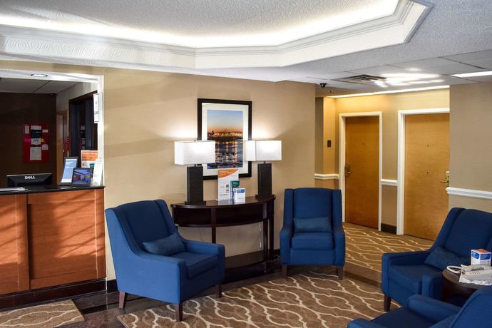 Imagen de los interiores del Hotel Comfort Inn Bordentown near NJ Turnpike. Foto 19
