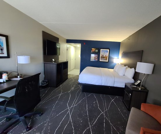 Imagen de la habitación del Hotel Comfort Inn Boston Milford. Foto 14