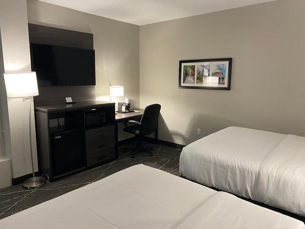 Imagen de la habitación del Hotel Comfort Inn Boston Milford. Foto 18
