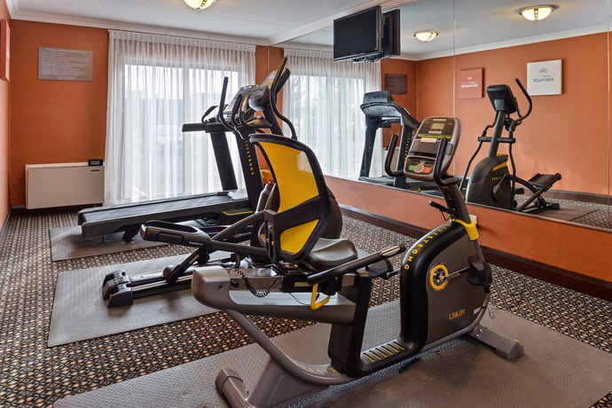 Imagen de los interiores del Hotel Comfort Inn Brampton. Foto 13