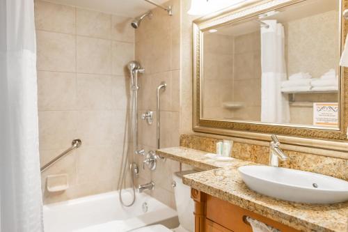 Imagen de la habitación del Hotel Comfort Inn Brockville. Foto 6