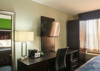 Imagen de la habitación del Hotel Comfort Inn Brooklyn City Center. Foto 10