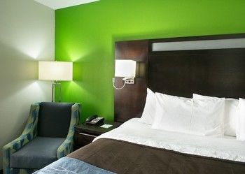 Imagen de la habitación del Hotel Comfort Inn Brooklyn City Center. Foto 12