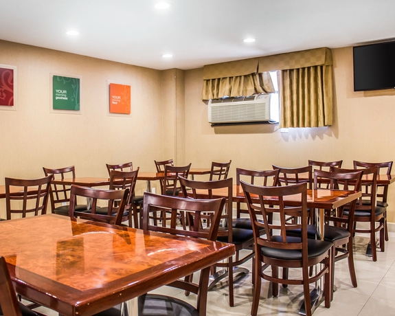 Imagen del bar/restaurante del Hotel Comfort Inn Brooklyn. Foto 3