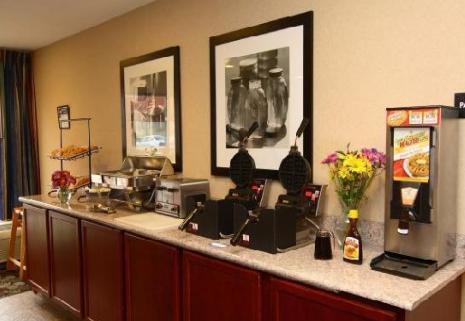 Imagen general del Hotel Comfort Inn, Cadillac. Foto 9