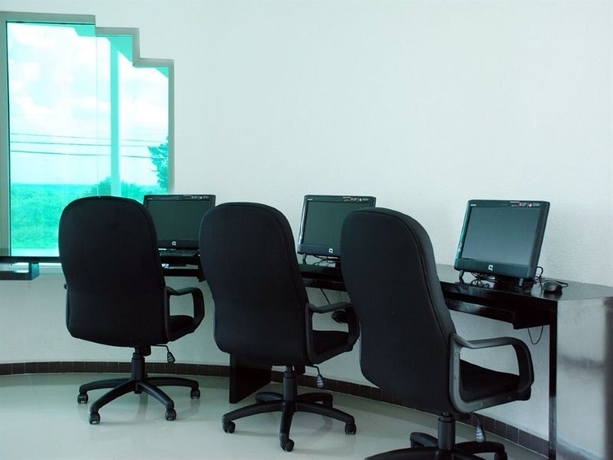 Imagen general del Hotel Comfort Inn Cancun Aeropuerto. Foto 5