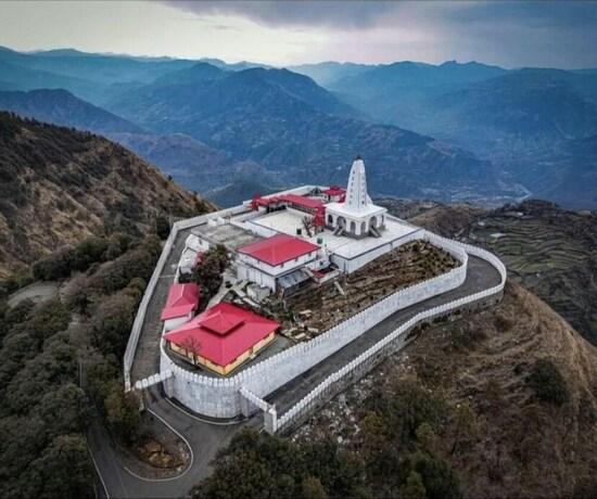 Imagen general del Hotel Comfort Inn, Chail. Foto 18