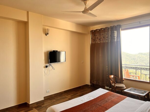 Imagen general del Hotel Comfort Inn, Chail. Foto 22