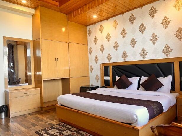 Imagen general del Hotel Comfort Inn, Chail. Foto 23