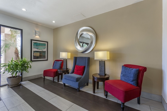 Imagen de los interiores del Hotel Comfort Inn Chandler - Phoenix South I-10. Foto 19