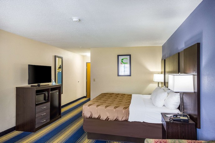 Imagen de la habitación del Hotel Comfort Inn Charleston South Charleston. Foto 3