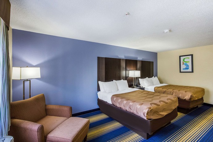 Imagen de la habitación del Hotel Comfort Inn Charleston South Charleston. Foto 6