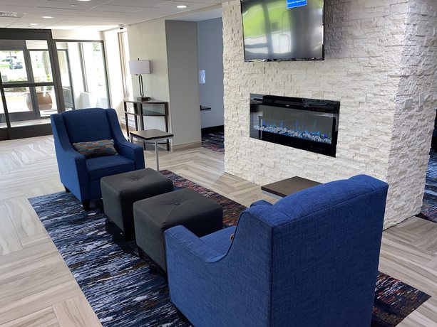 Imagen de los interiores del Hotel Comfort Inn Chicago Schaumburg - O'hare Airport. Foto 12