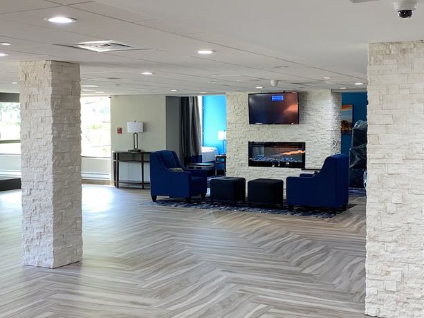 Imagen de los interiores del Hotel Comfort Inn Chicago Schaumburg - O'hare Airport. Foto 14
