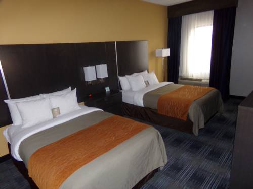 Imagen de la habitación del Hotel Comfort Inn Cleveland Airport. Foto 5
