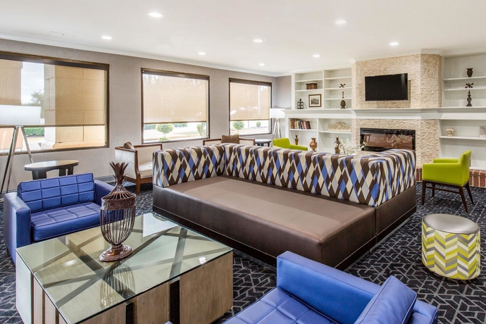 Imagen de los interiores del Hotel Comfort Inn College Park North. Foto 13