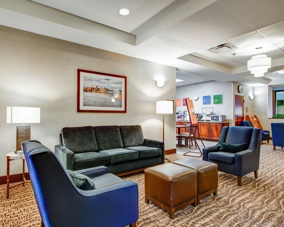 Imagen de los interiores del Hotel Comfort Inn Columbus Near Fort Moore. Foto 15