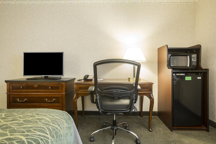 Imagen de los interiores del Hotel Comfort Inn Concord. Foto 13