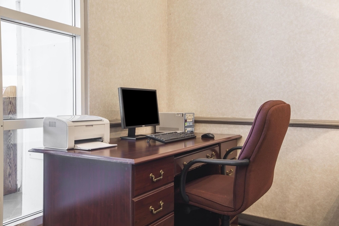 Imagen de los interiores del Hotel Comfort Inn Concord. Foto 14