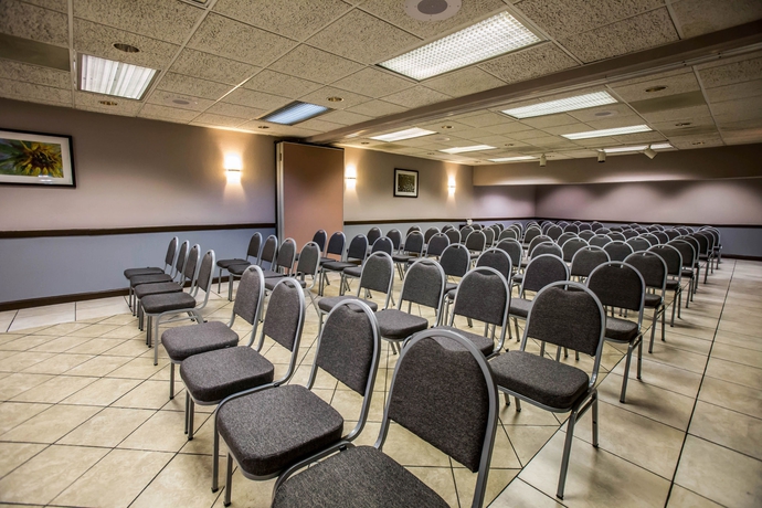 Imagen de los interiores del Hotel Comfort Inn Convention Center - Chicago O'hare Airport. Foto 12