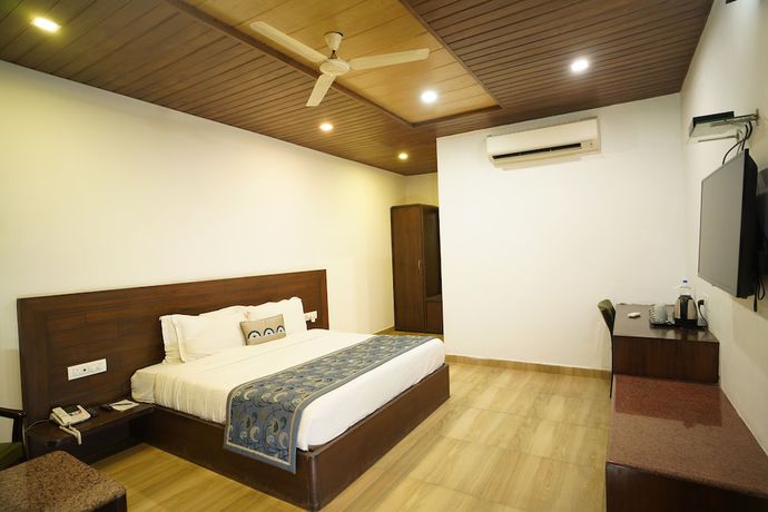 Imagen de la habitación del Hotel Comfort Inn Coral River. Foto 16