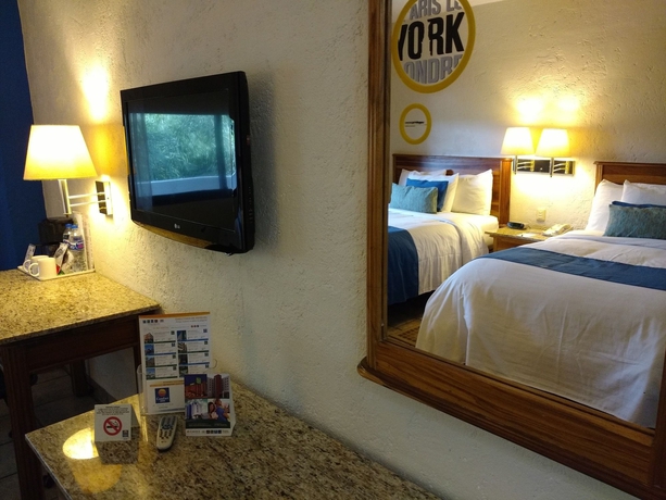 Imagen de la habitación del Hotel Comfort Inn Cordoba. Foto 10