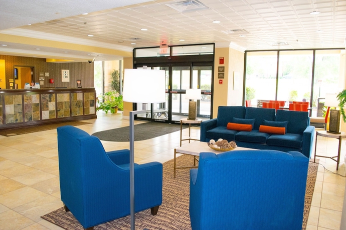 Imagen de los interiores del Hotel Comfort Inn Cranberry Township. Foto 16