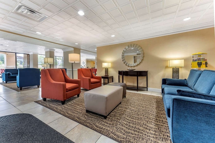 Imagen de los interiores del Hotel Comfort Inn Cranberry Township. Foto 18