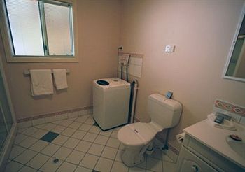 Imagen de los exteriores del Hotel Comfort Inn Crystal. Foto 10