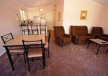 Imagen de la habitación del Hotel Comfort Inn Crystal. Foto 6