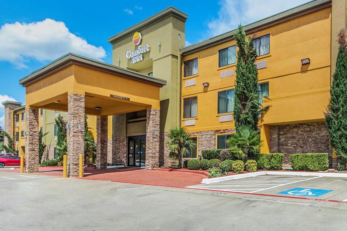 Imagen general del Hotel Comfort Inn Dallas Park Central. Foto 16