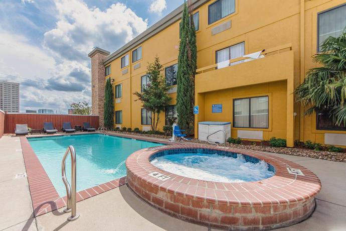 Imagen general del Hotel Comfort Inn Dallas Park Central. Foto 5